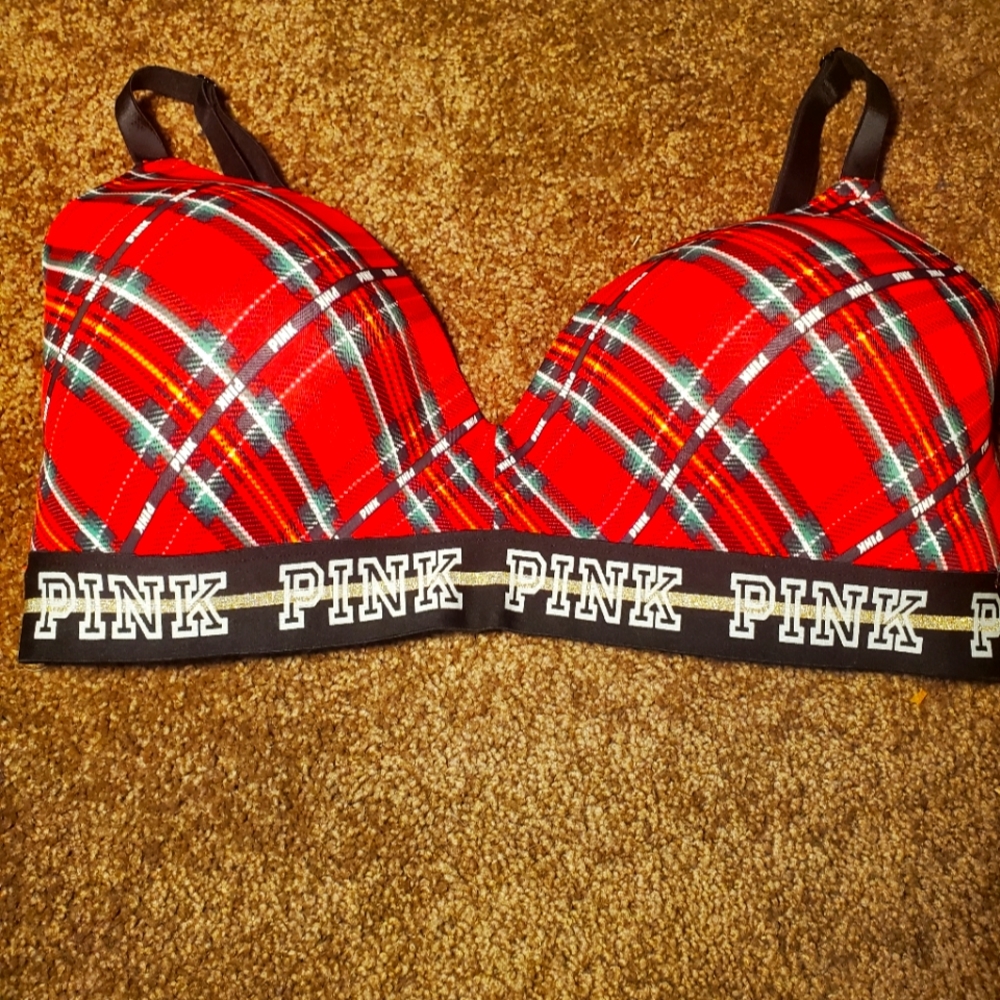 Victoria's Secret t-shirt bra